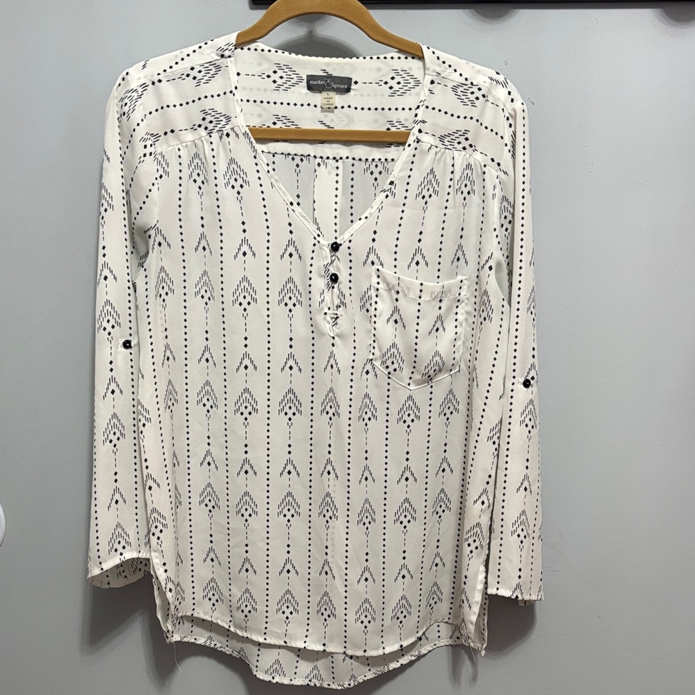 Market & spruce size large white and black design blouse